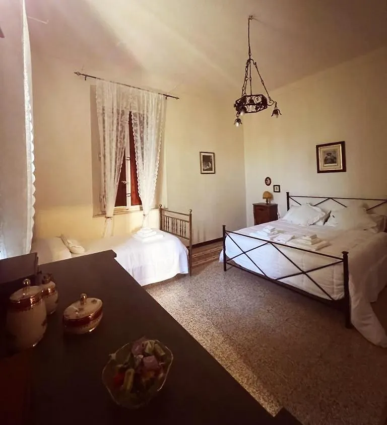 Bed And Breakfast Villa Adelina Lucca